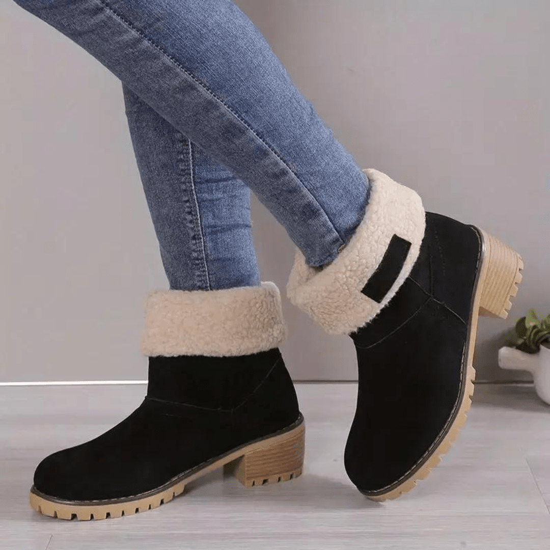 Bota Feminina Chelsea Forrada Com Lã | Sheepy ®