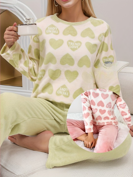 Kit Com 2 Conjuntos de Pijamas Aurora em Lã Super Quentinho + Brinde