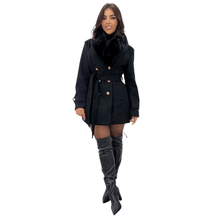 Sobretudo Feminino Lã Gaby - Estilo e Sofisticação para os Dias Frios